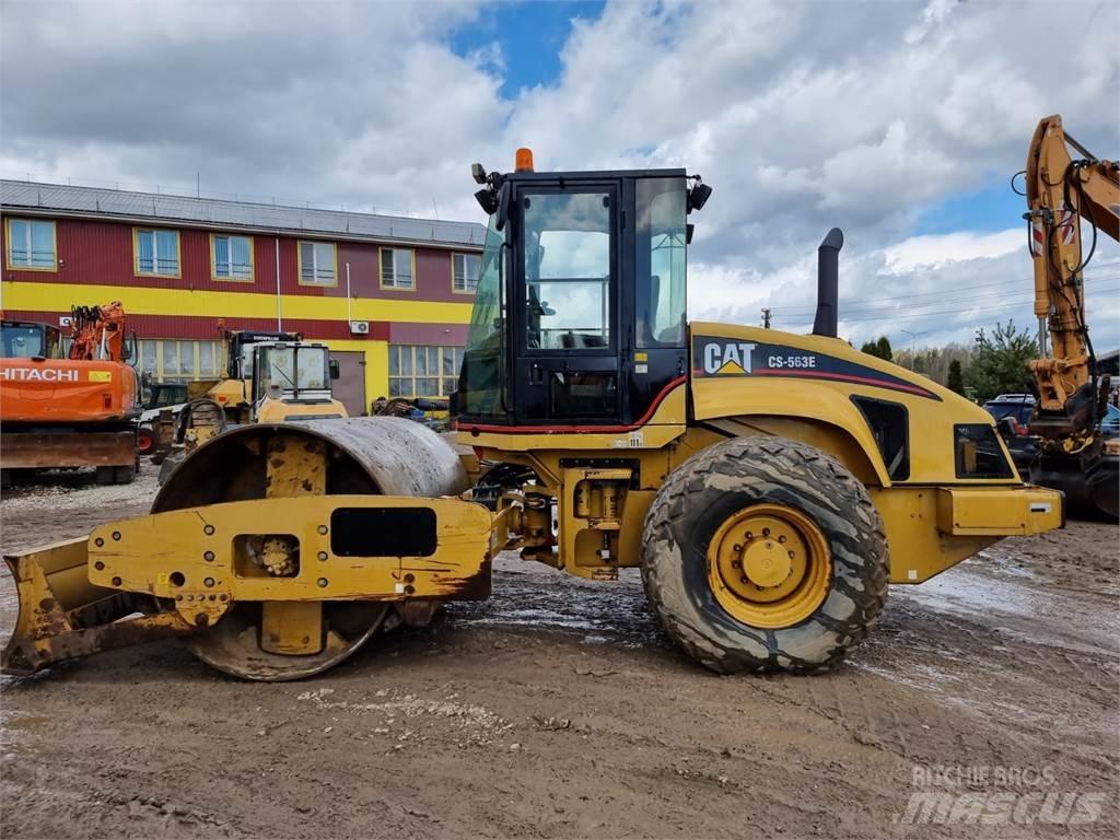 CAT CS 563E Cilindros Compactadores monocilíndricos