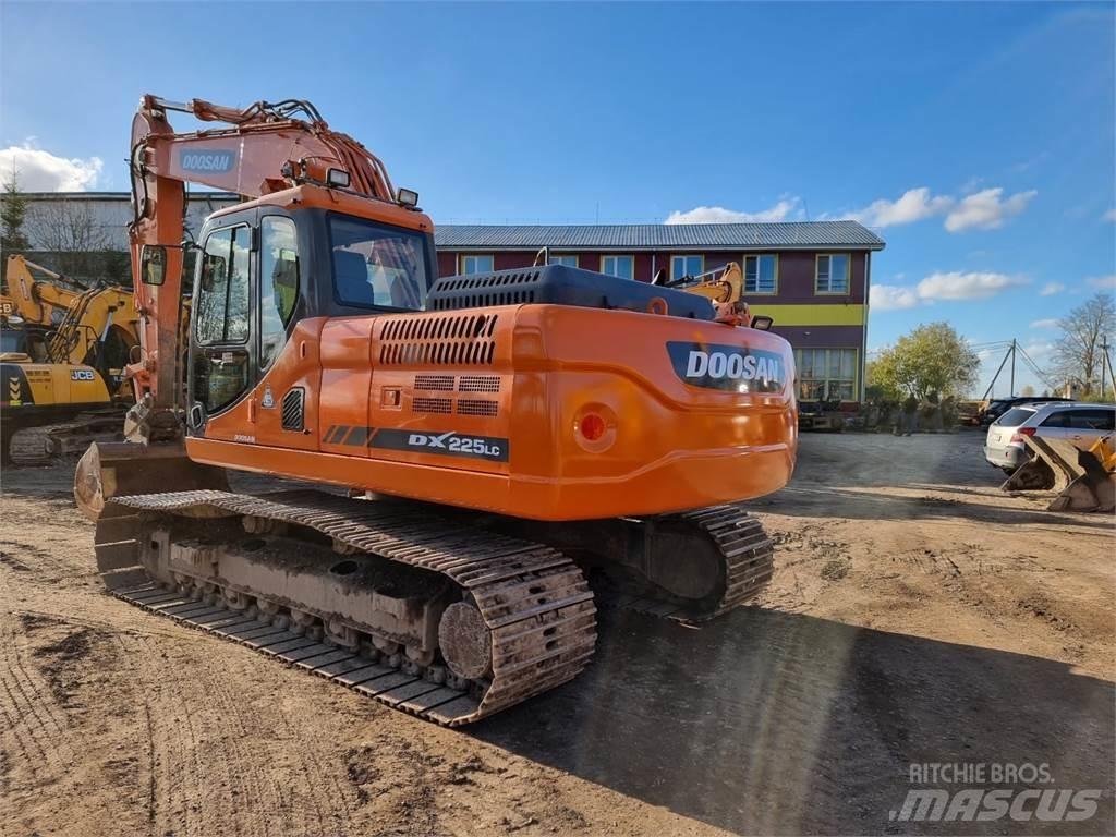 Doosan DX 225LC-3 Escavadeiras de esteiras