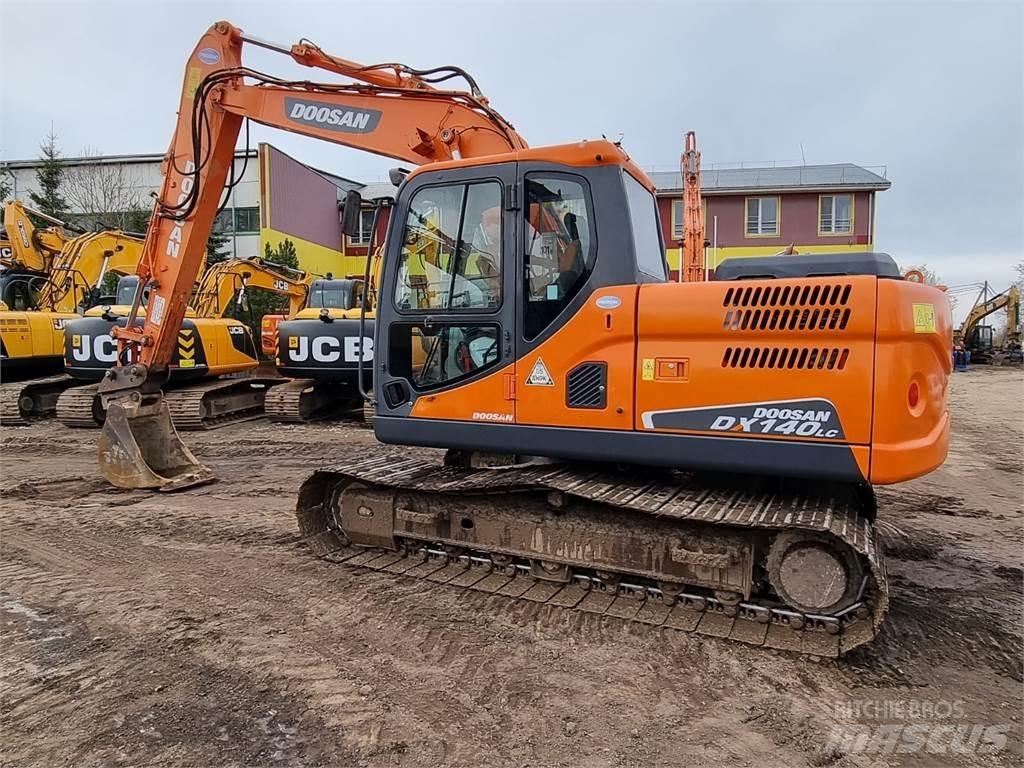 Doosan DX140LC-3 Escavadeiras de esteiras