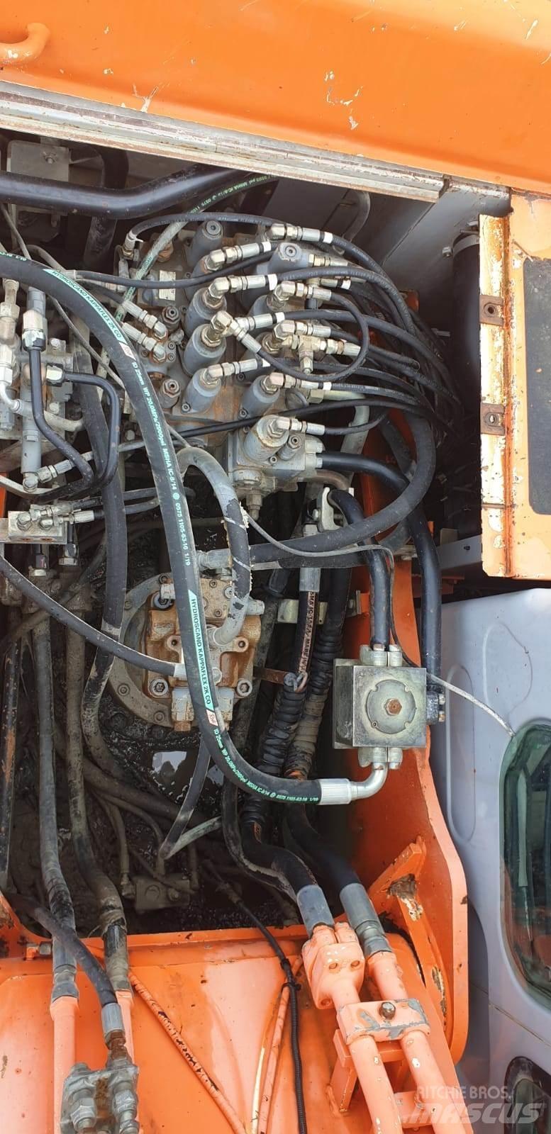 Kobelco E215LC Escavadeiras de esteiras