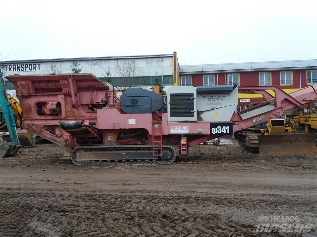 Sandvik QJ341 Britadores móveis