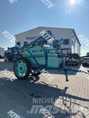 Berthoud Racer 3200/18 Pulverizadores rebocados