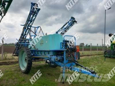 Berthoud V SUP 25 Pulverizadores rebocados