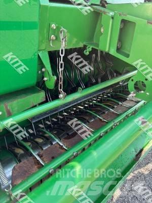 John Deere 854 Enfardadeira de rolos