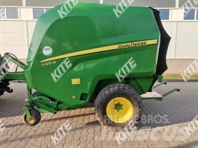 John Deere V451 R Enfardadeira de rolos