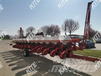 Kuhn Maxima 12S Perfuradoras combinadas