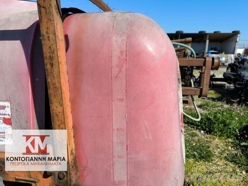  Αλλο 1000lt Tratores Agrícolas usados
