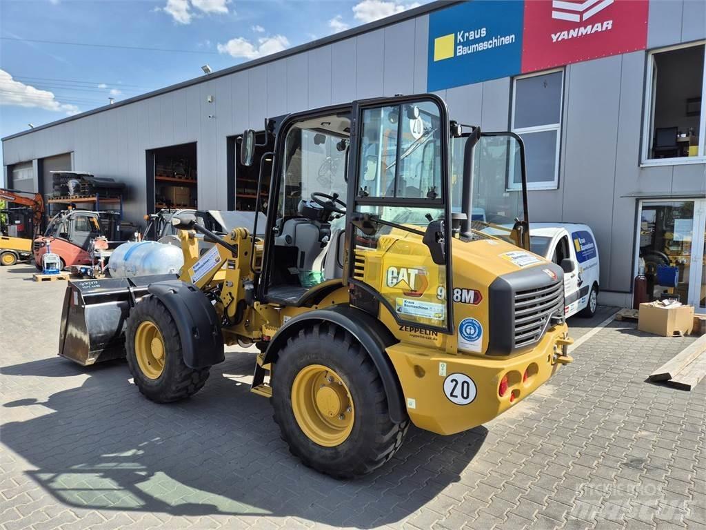 CAT 908 M Carregadeiras de rodas