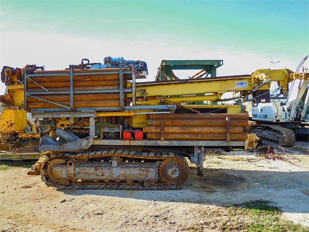 Atlas Copco Mustang 13-F3 Perfuradoras de superfície