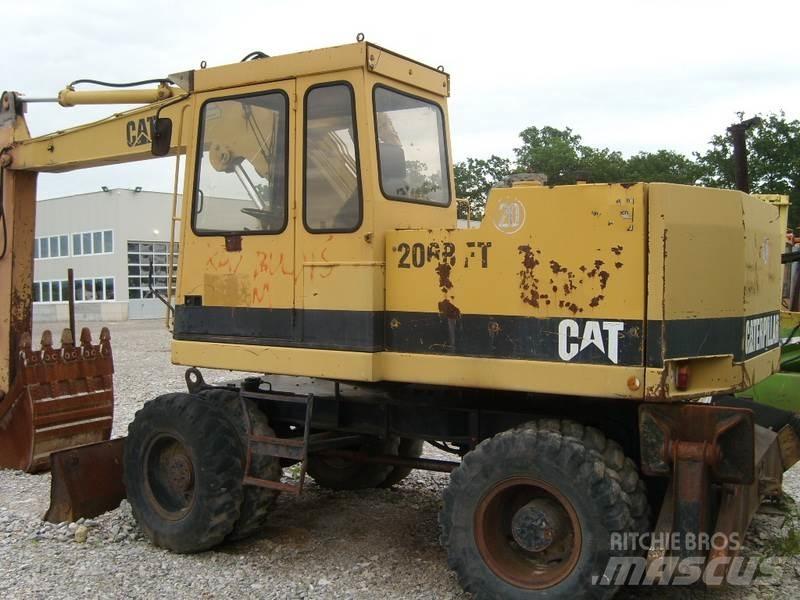 CAT 206 BFT Escavadoras de rodas