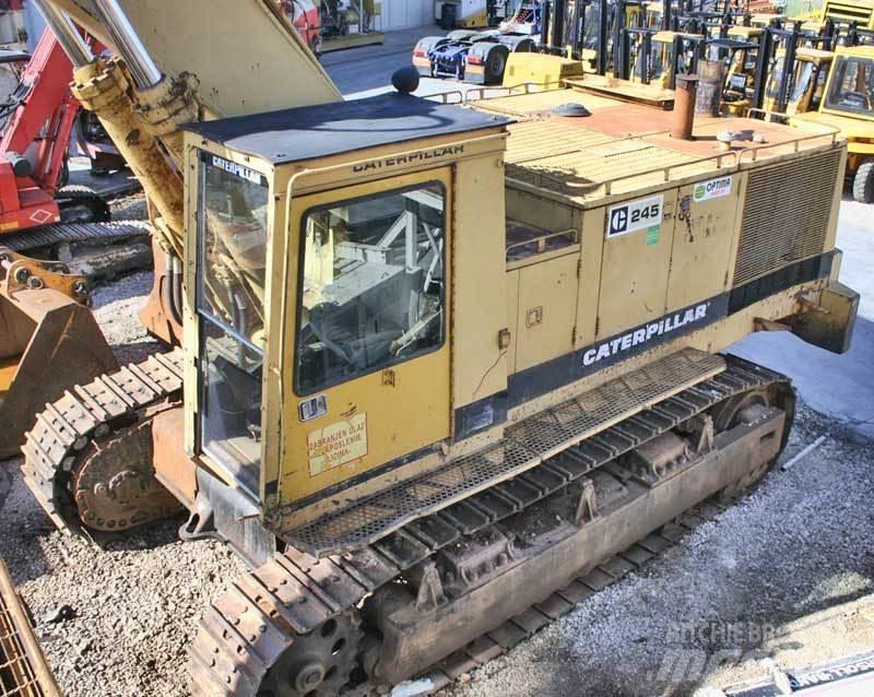 CAT 245 Escavadeiras de esteiras