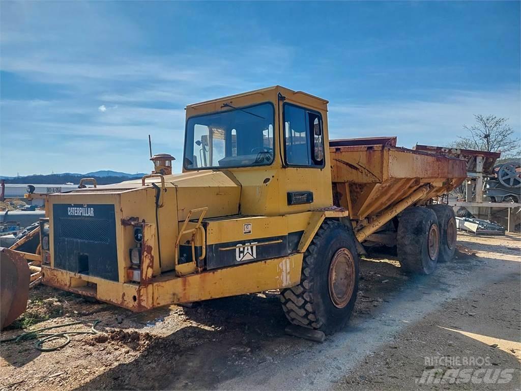 CAT D300B Caminhões articulados