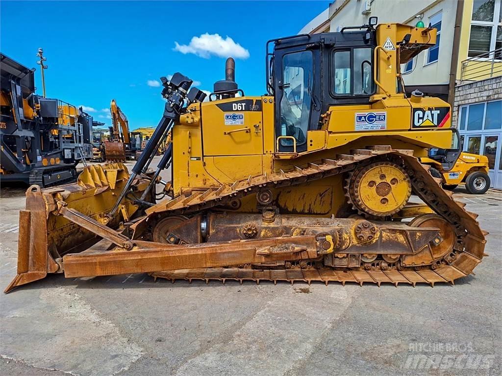 CAT D6T Dozers - Tratores rastos