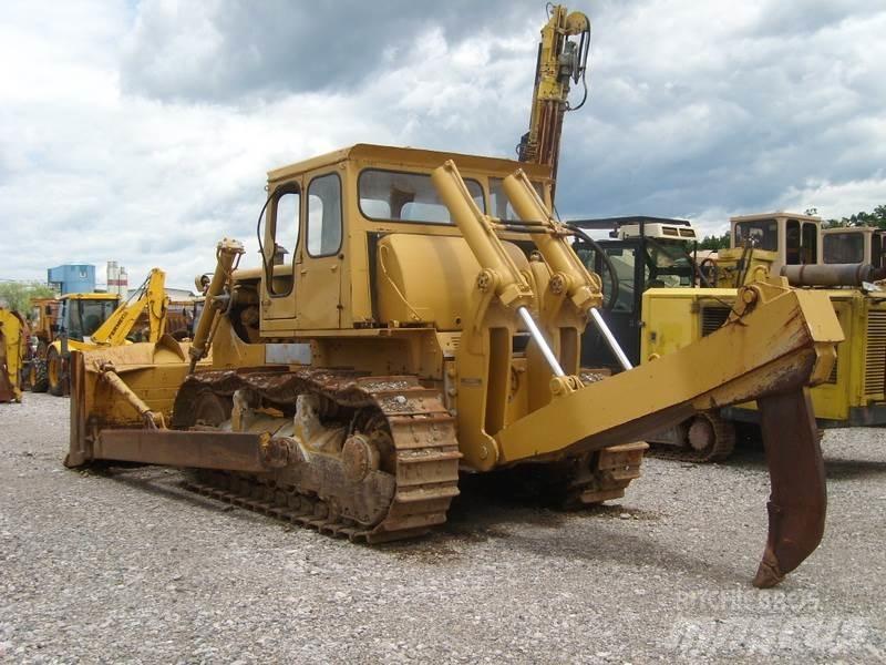 CAT D8H Dozers - Tratores rastos
