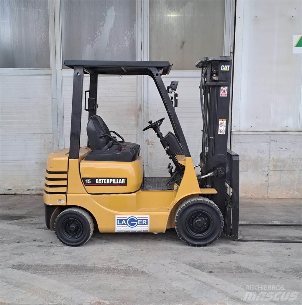 CAT DP15 Empilhadores Diesel