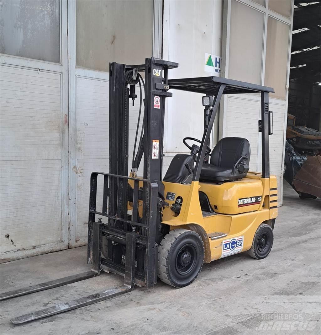 CAT DP15 Empilhadores Diesel