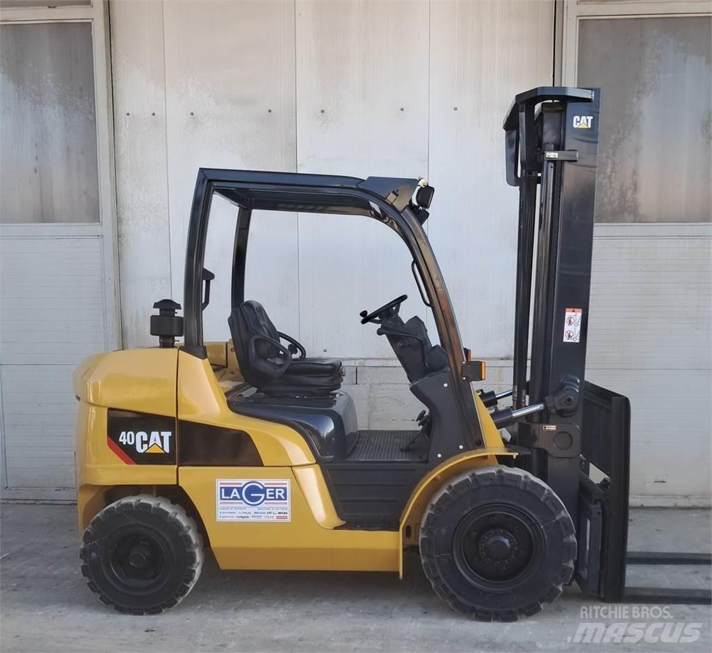 CAT DP40NT Empilhadores Diesel