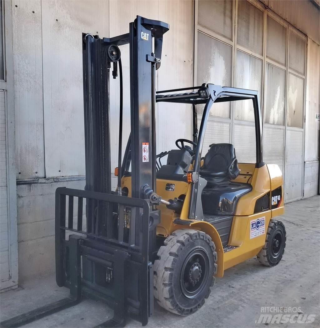 CAT DP40NT Empilhadores Diesel