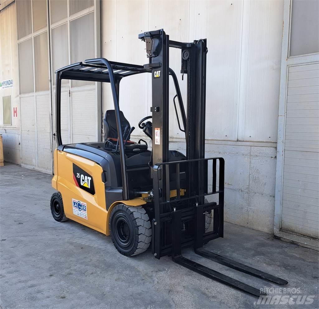 CAT EP25N Empilhadores eléctricos