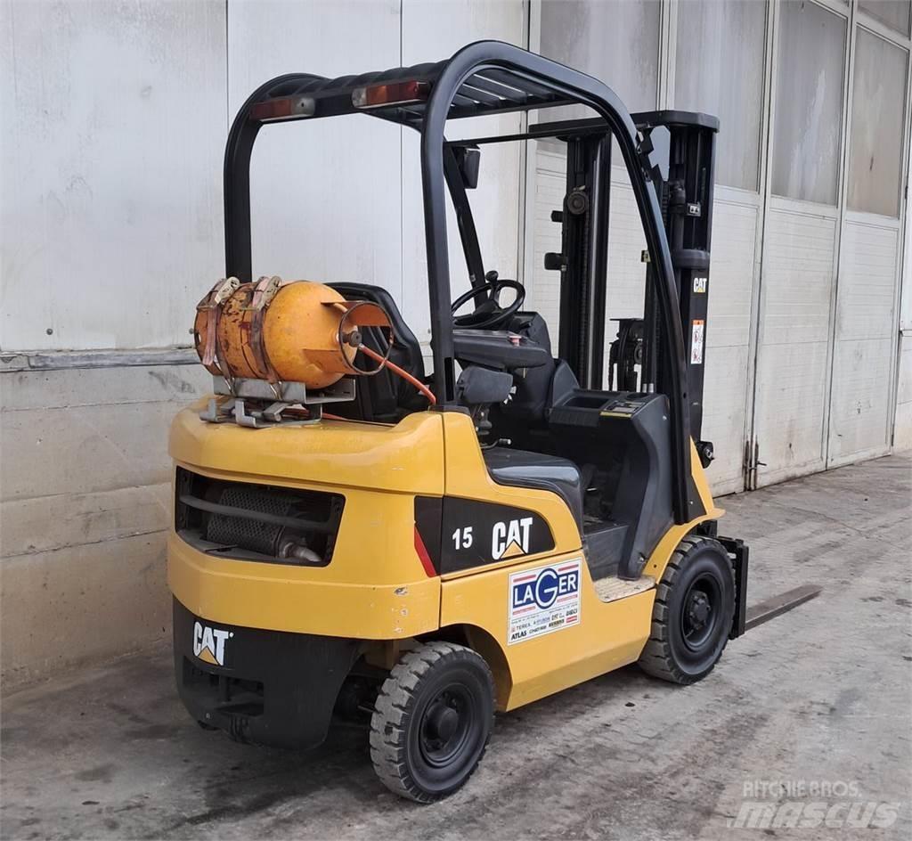 CAT GP15N Empilhadores a gás