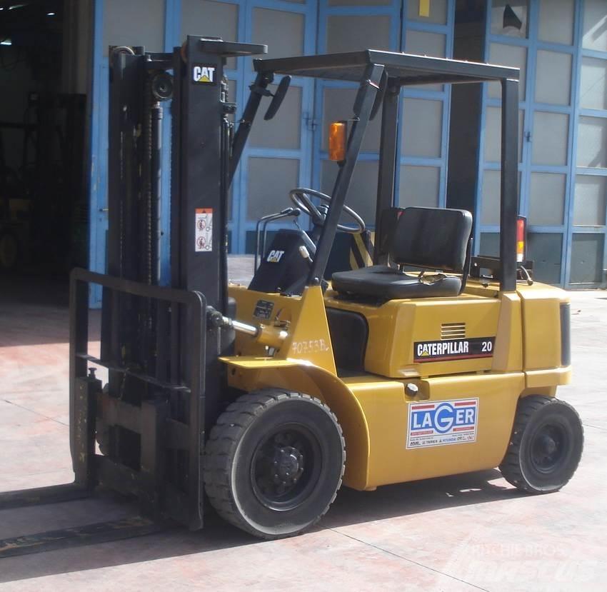 CAT GP20 Empilhadores a gás