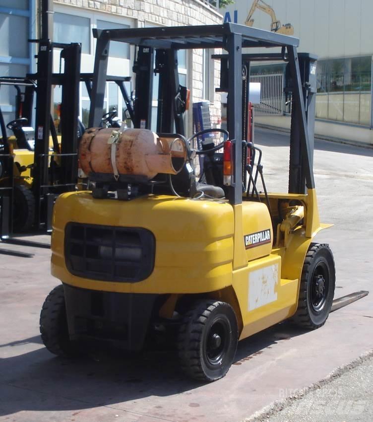 CAT GP20 Empilhadores a gás