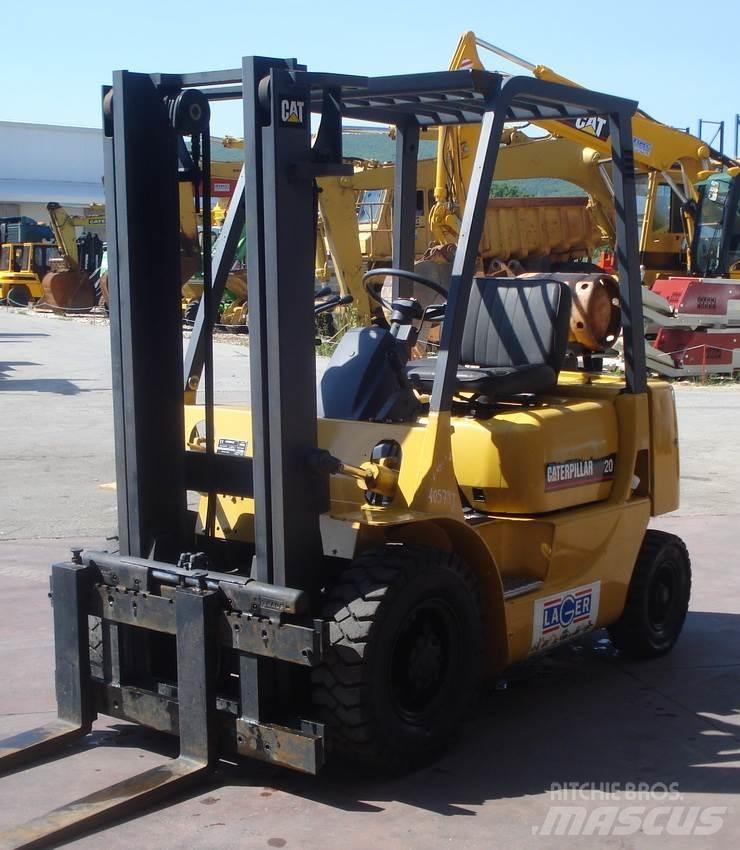 CAT GP20 Empilhadores a gás