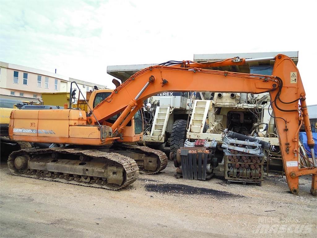 Doosan DX225LC Escavadeiras de esteiras