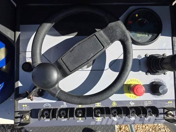 Dynapac F80W Espalhadoras de asfalto