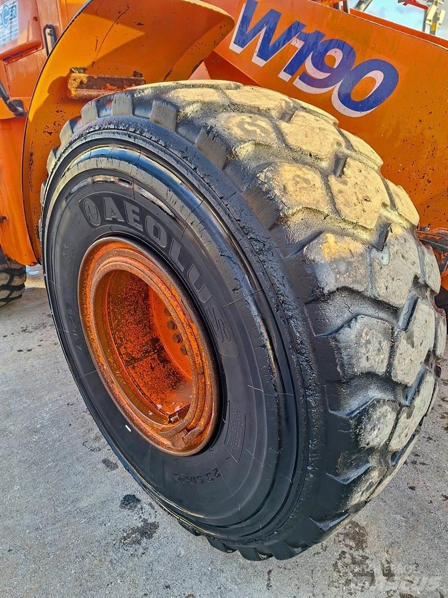 Fiat-Kobelco W190 Carregadeiras de rodas