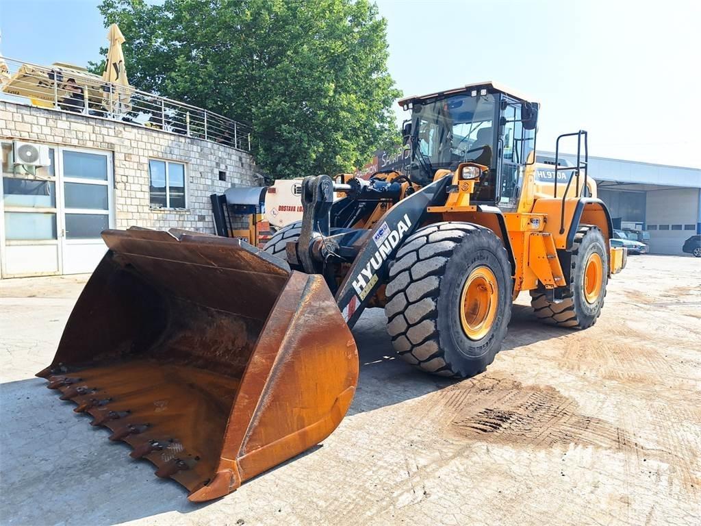 Hyundai HL970A Carregadeiras de rodas
