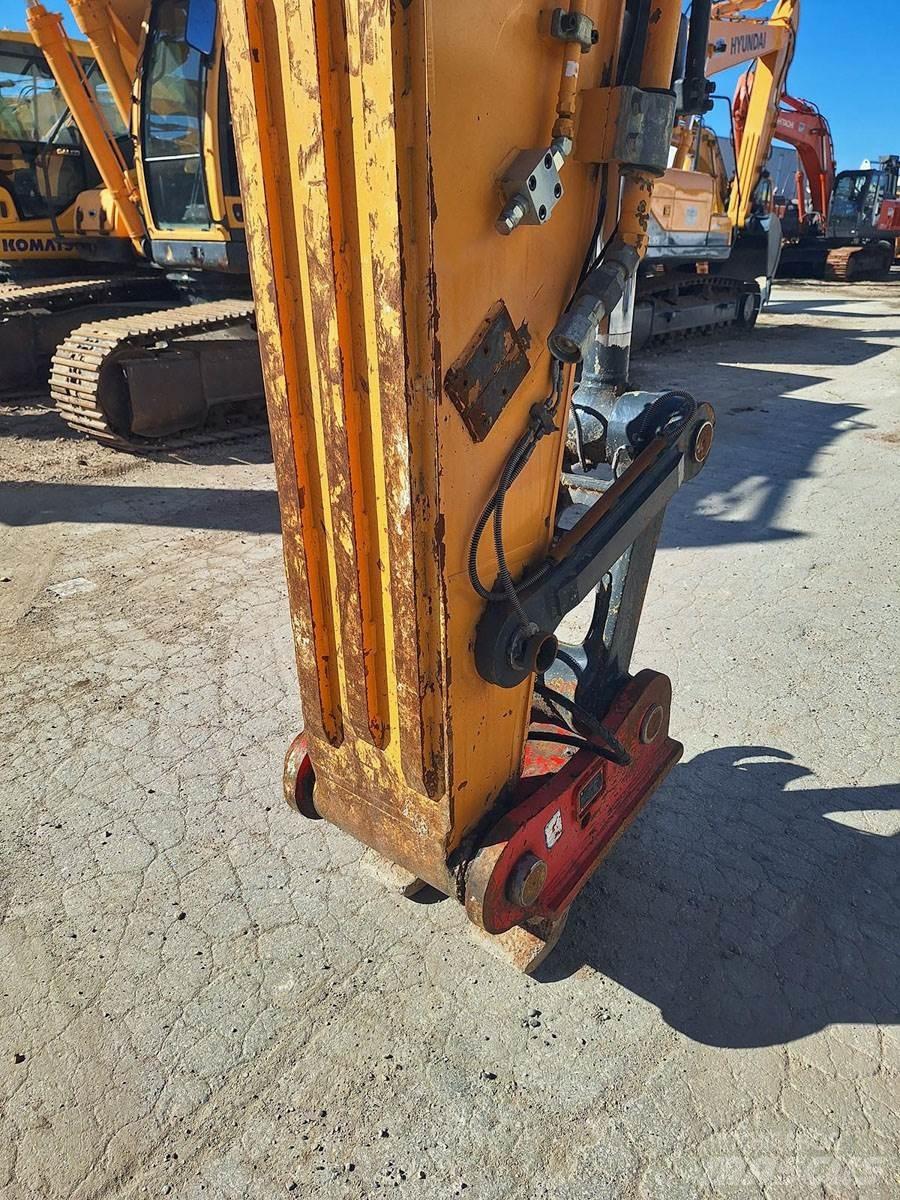 Hyundai HX300NL Escavadeiras de esteiras