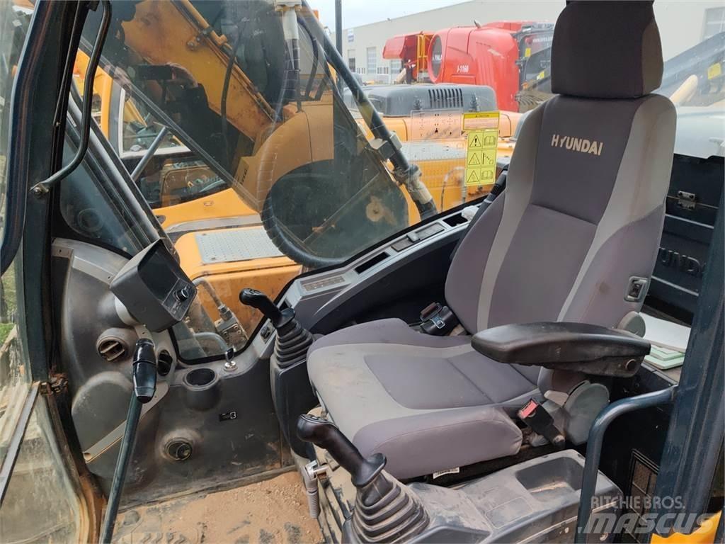 Hyundai R220LC-9S Escavadeiras de esteiras