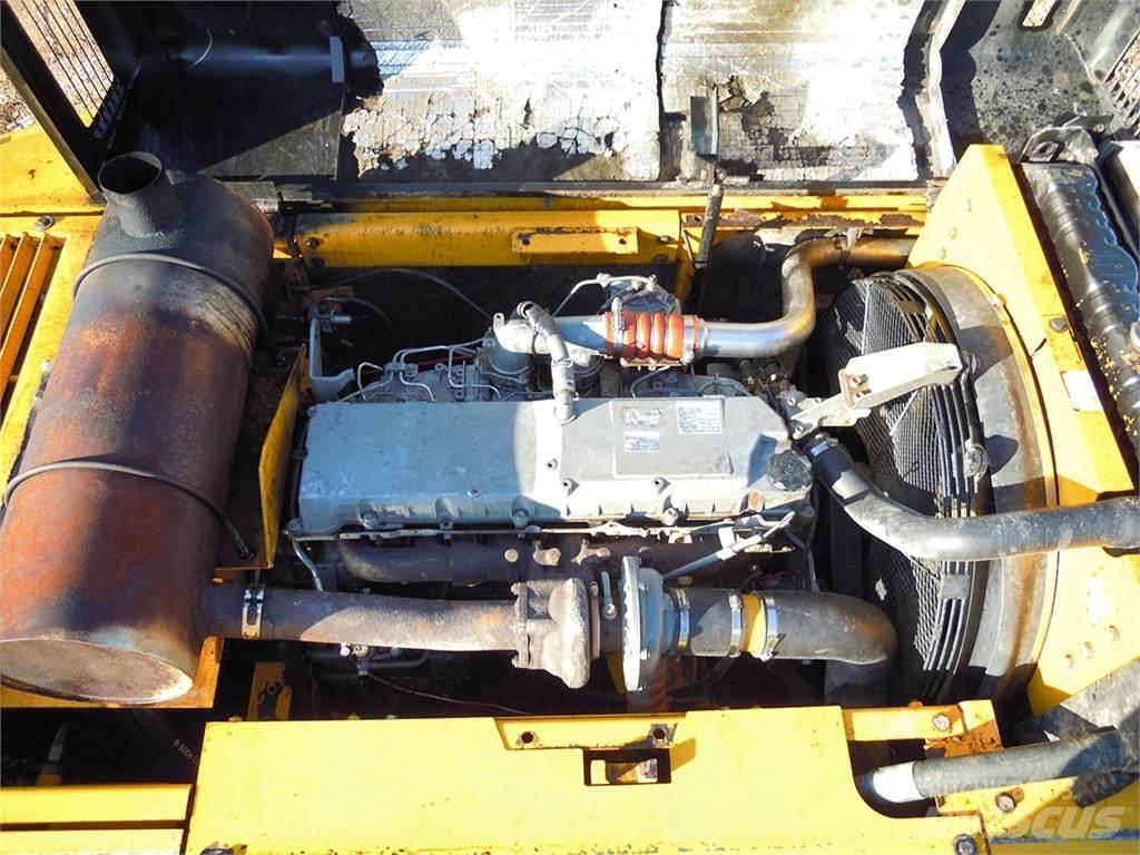 JCB JS330 Escavadeiras de esteiras