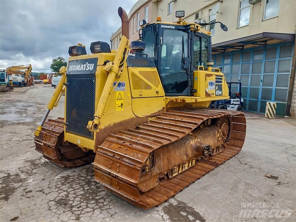 Komatsu D65PX-17 Dozers - Tratores rastos