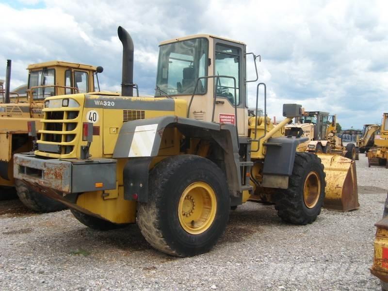 Komatsu WA320-3H Carregadeiras de rodas