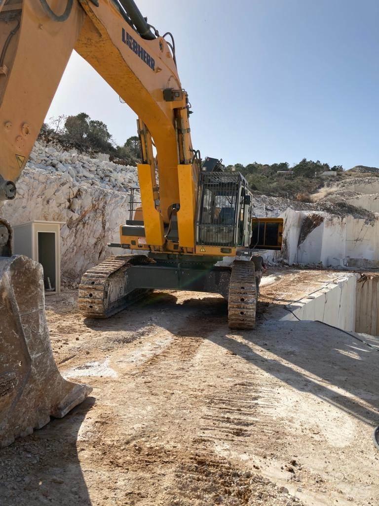 Liebherr 974 C HDSL Escavadeiras de esteiras