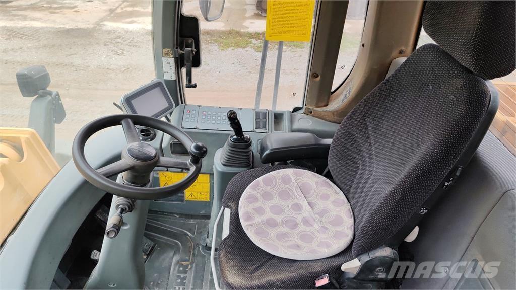 Liebherr L576 Carregadeiras de rodas