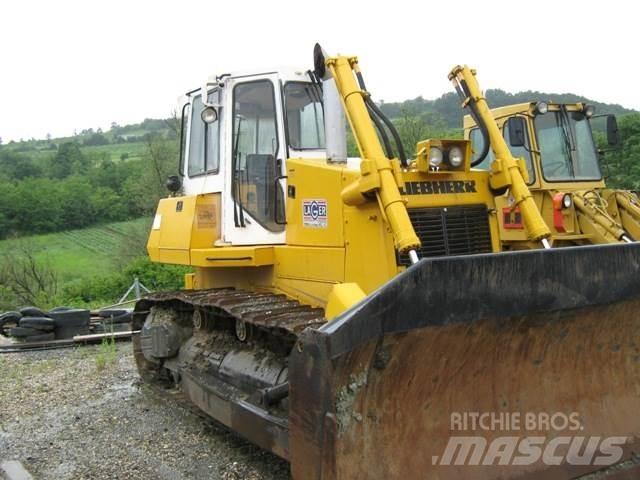 Liebherr PR 732 L Dozers - Tratores rastos