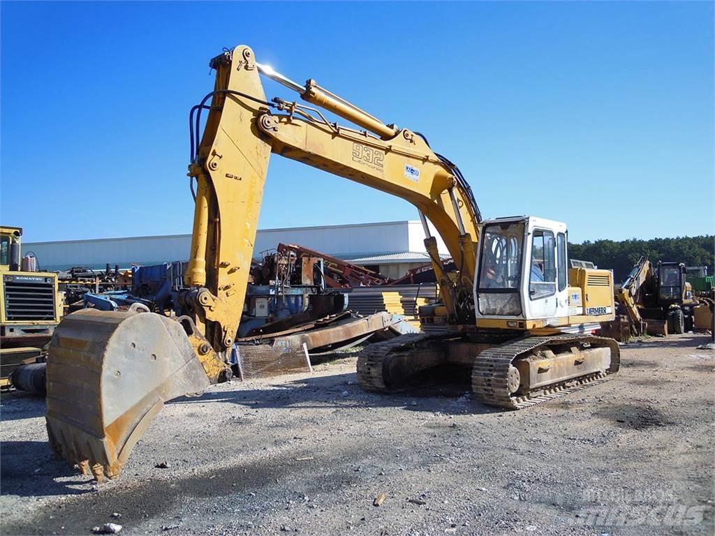Liebherr R932HDSL Escavadeiras de esteiras