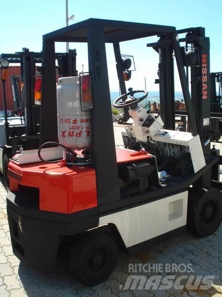 Nissan NH01A15 Empilhadores - Outros