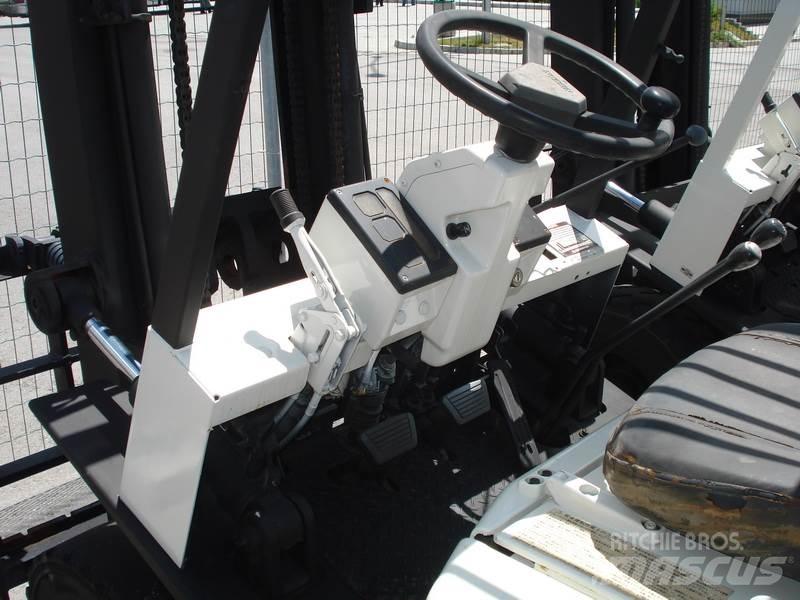 Nissan NH02M20 Empilhadores - Outros