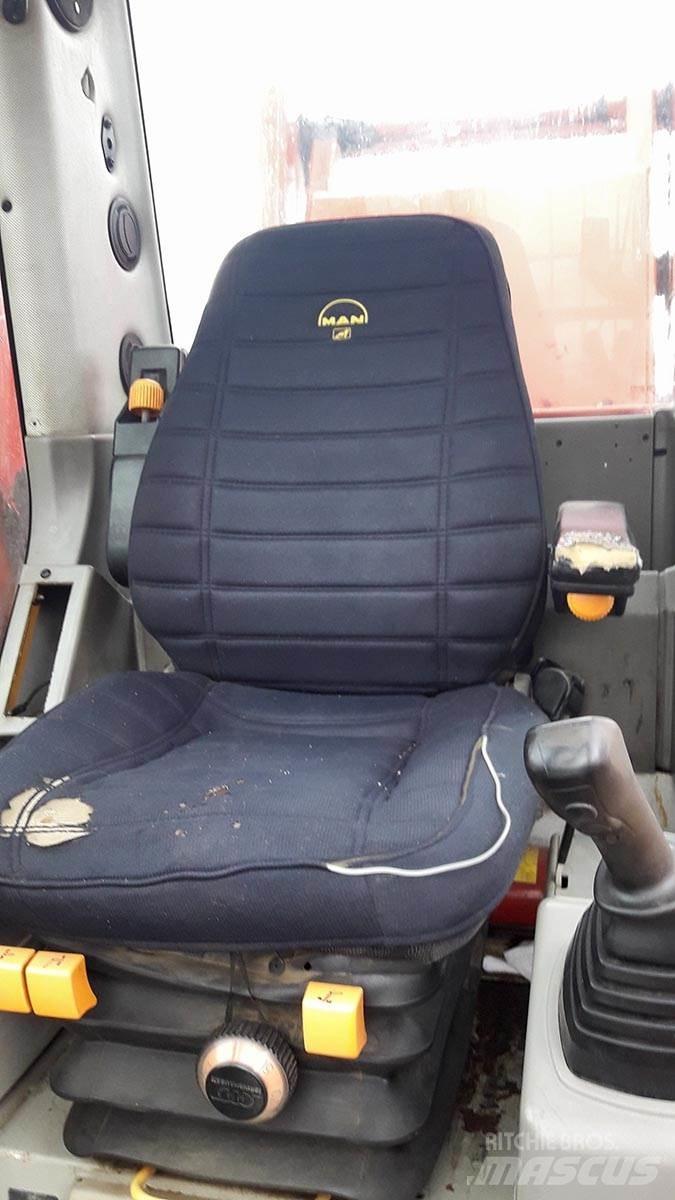 O&K RH16,5 Escavadeiras de esteiras