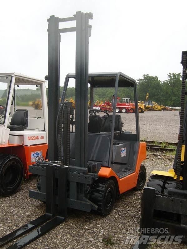 Still R70-30 Empilhadores Diesel