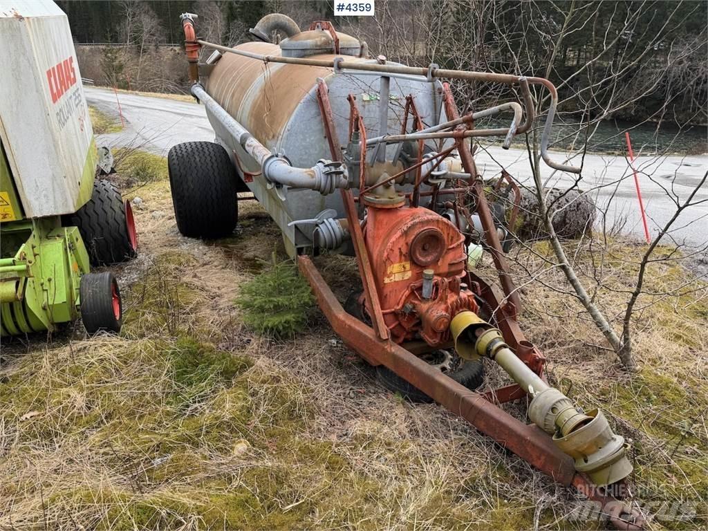 Bauer M540 Camiões-cisterna de lamas
