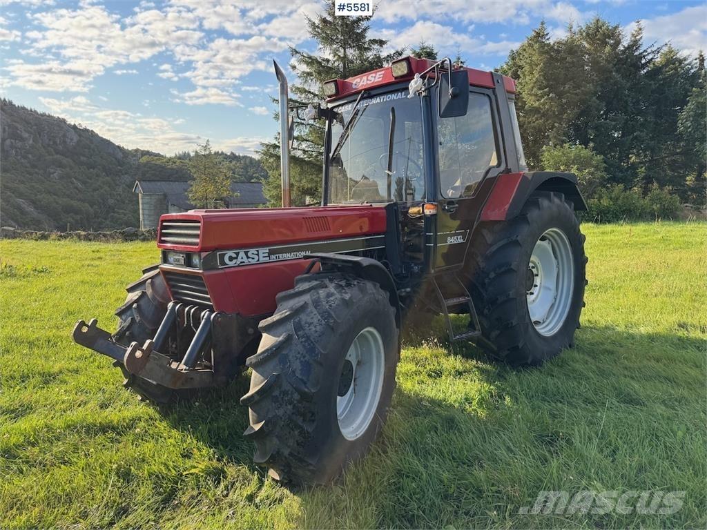 Case IH 845 XL Tratores Agrícolas usados