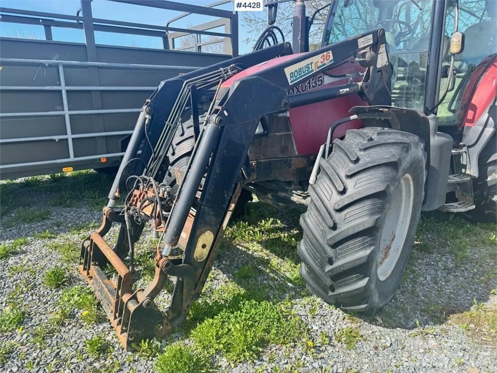 CASE MXU 135 Tratores Agrícolas usados