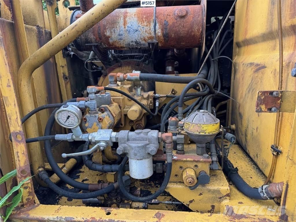 CAT E70B Escavadeiras de esteiras
