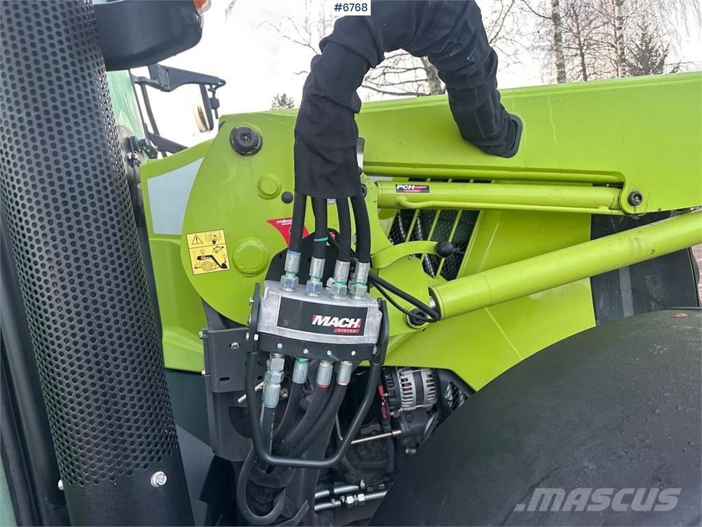 CLAAS Arion 440 Tratores Agrícolas usados