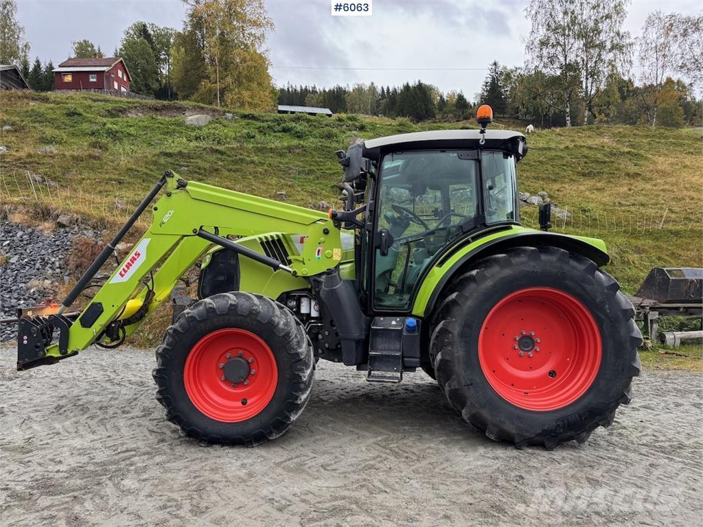 CLAAS Arion 460 Tratores Agrícolas usados